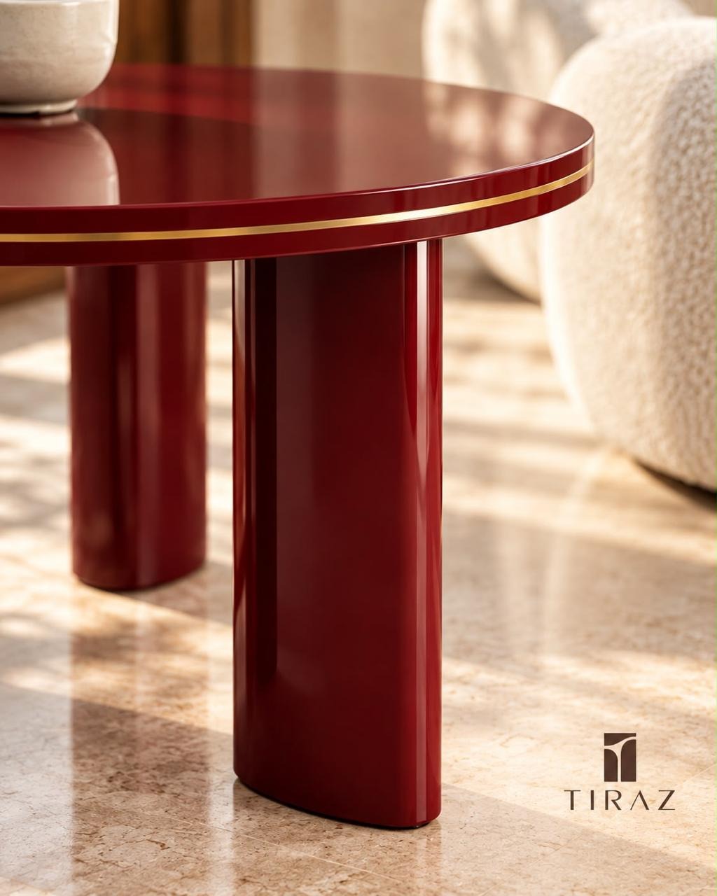 TIRAZ Side Table 02 in burgundy and brass